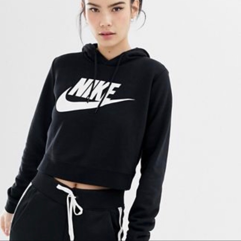 Nike black cropped hoodie